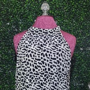 Doe & Rae Black and White Animal Print Blouse